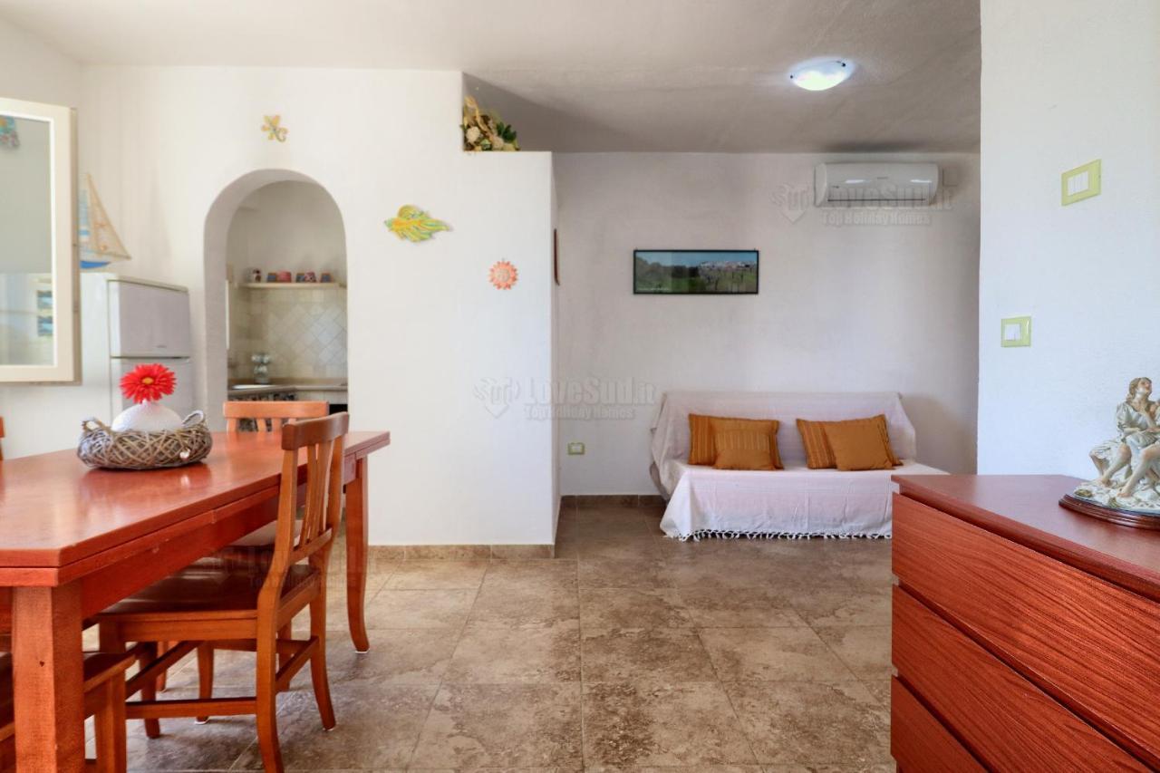 Casa Funnuvojere By Lovesud Corsano  Экстерьер фото